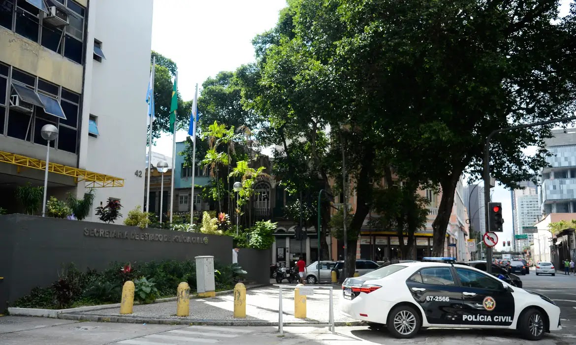 Polícia investiga crimes de estupro e tortura em nove estados